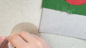 Аппликация  для детей 3-4, 5-6 лет из цветной бумаги на тему  зима. Поделки в детский сад. Снегирь.