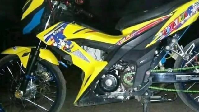 Galeri Foto Honda Sonic 150R Indonesia смотреть онлайн