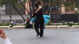 Romance de Barrio - Manuela Valdés y Enrique Cuartas. Grupo Institucional de Tango Javeriana