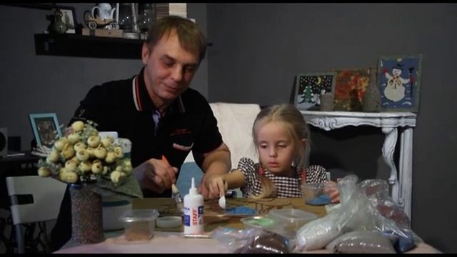 «Ручная работа». Аппликация из песка (16.10.2013) смотреть онлайн