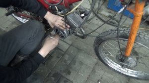 Попытка оживить мопед  _Рига_ 22 .