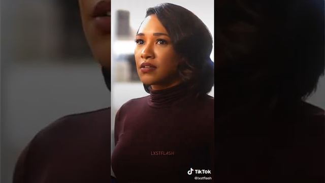 Edit de Iris West (Candice Patton)