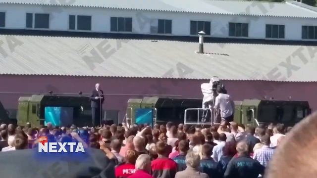 Белорусские рабочие послали Лукашенко на три буквы смотреть онлайн