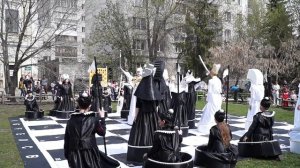 Живые шахматы в Саратове 1 мая 2017