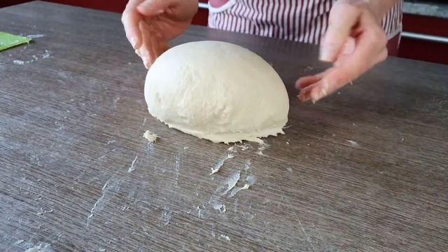 Ricetta dolce facile. Frittelle del Luna Park. In cucina con Paolina смотреть онлайн