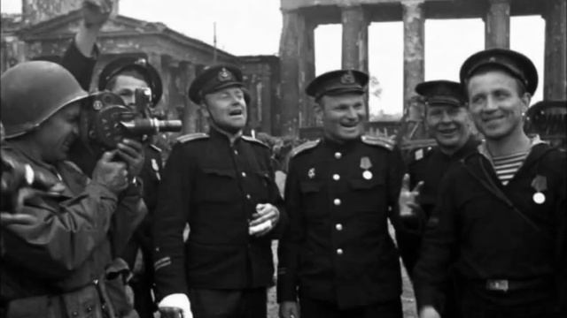 "День Победы" в исполнении Леонида Сметанникова