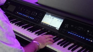 Yamaha's Flagship CVP-909 Clavinova | Video Overview