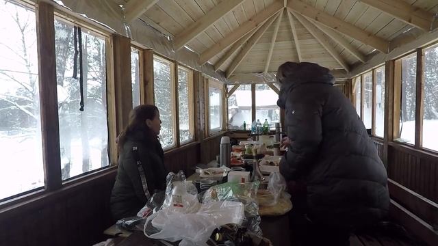 ИЗУМРУДНОЕ ОЗЕРО, ОТМЕЧАЕМ ПРАЗДНИК 23 ФЕВРАЛЯ!!! смотреть онлайн