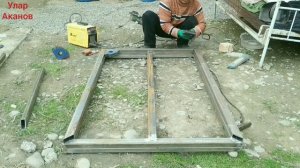 Окна, Рамка из профиля / Темир Терезе, Рамка