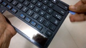 Logitech Solar Keyboard K750 - Disassembly