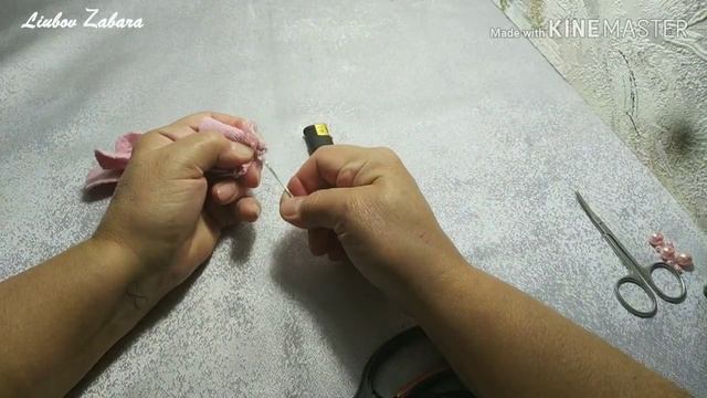 Что можно сделать из старого свитера с дыркой? Переделка одежды.What can be done from an old sweate смотреть онлайн