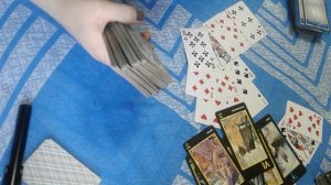 ГАДАНИЕ НА КРЕСТОВОГО КОРОЛЯ. ЧТО ДУМАЕТ ОБО МНЕ ОН СЕЙЧАС.