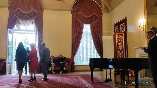 Повел меня на балет в Александринский театр. смотреть онлайн