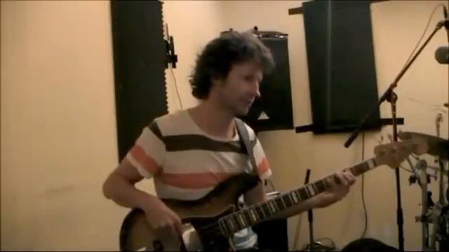 Fender 70's JaZZ Bass Fender Strat and DW collectors drums Trio funk rock improv смотреть онлайн