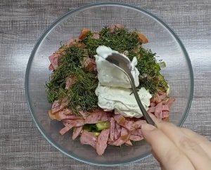 Салат Студенческий отлично подойдет на праздничный стол.