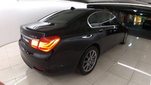 BMW 7 серии V (F01/F02/F04) 730d 3.0 AT (245 л.с.) 2010