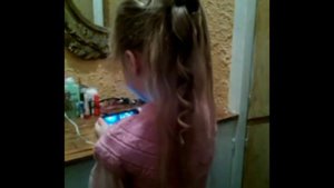 ❤ Детская прическа на утренник с помощью косы из 3-х прядей и локонов. ❤ Children's hairstyle ❤
