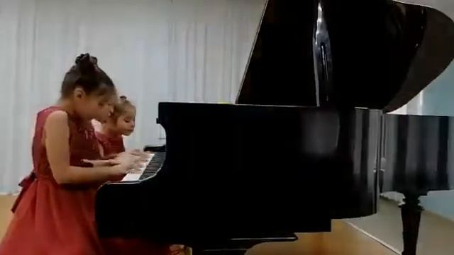 Шаихова Ралина,Тулина Марина,Заляева Сабрина .Н.Классен