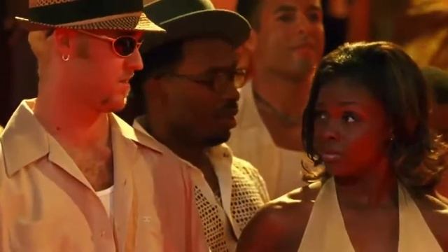 4 Ангелы Чарли одна девушка смотреть онлайн