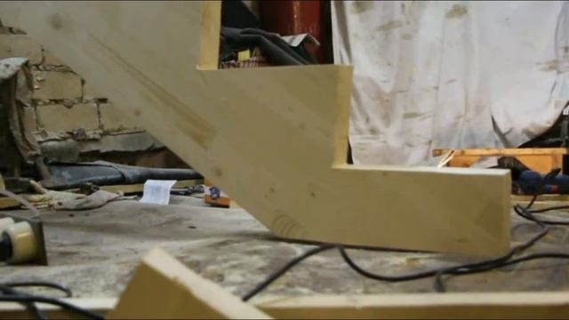 Лестница своими руками. Как сделать лестницу. смотреть онлайн