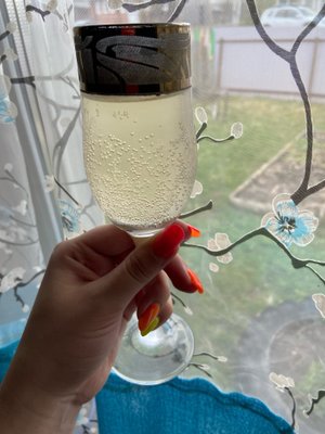 Дегустация вина из концентрированного яблочного сока