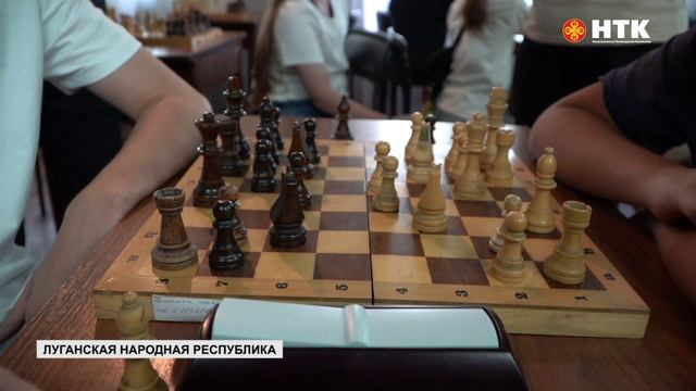 Помощь подшефному району ЛНР: Делегация Минцифры посетила Антрацит