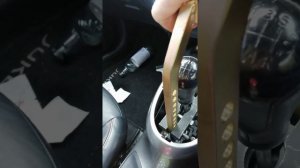 nissan juke 1.6 manual gearknob shift removal solved