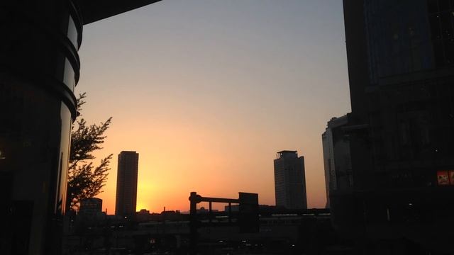 Etsu = AMARA смотреть онлайн