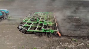 Культиватор прицепной пятирядный КПА-8 в работе