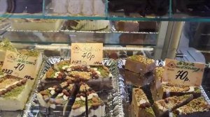 ?КРЫМ.?ЯЛТА. ЧТО ПРИВЕЗТИ В ПОДАРОК ИЗ КРЫМА.МАГАЗИН СУВЕНИРОВ ,ЧАЯ,СЛАДОСТЕЙ. ДЕГУСТАЦИЯ  ЧАЯ.