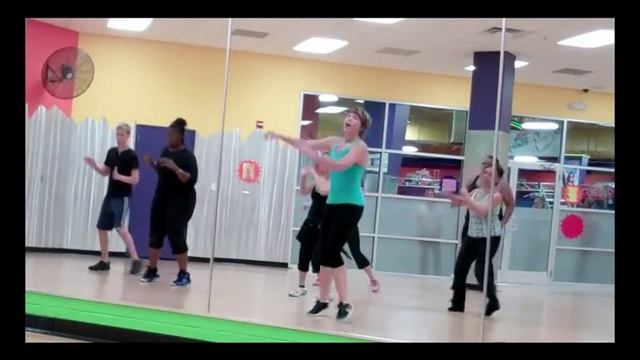 Salsa Con Reggaeton - K-Narias - Dance Fitness смотреть онлайн