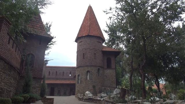 УДИВИТЕЛЬНЫЙ ПАРК В РОССИИ. КАМЕНСК-ШАХТИНСКИЙ. СТАРАЯ СТАНИЦА. ПАРК ЛОГА. АВГУСТ 2021.