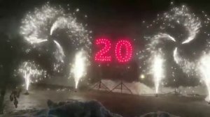 Пиротехнические вертушки, горящие цифры, холодные фонтаны на юбилей компании. Парковый фейерверк СП