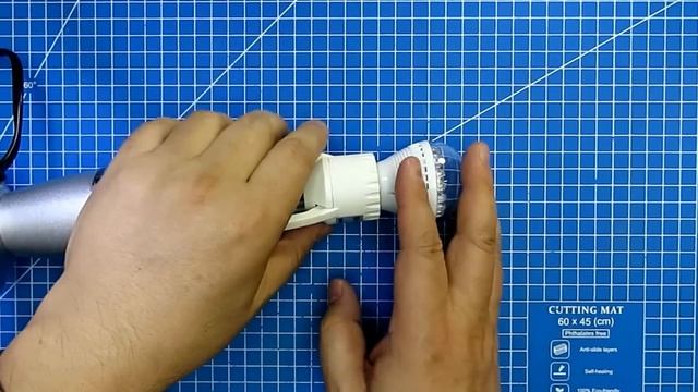 Датчик движения для светодиодной лампы освещения
