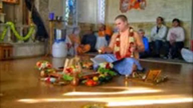 Лечение душ в общинах вайшнавов. Чайтанья Чандра Чаран прабху