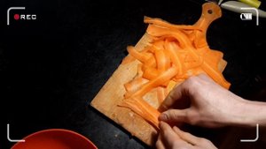 Готовим быстро Морковь по корейски без спец. тёрки