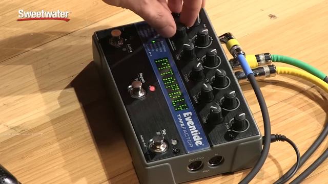 Eventide TimeFactor Delay Effects Pedal Demo by Sweetwater смотреть онлайн