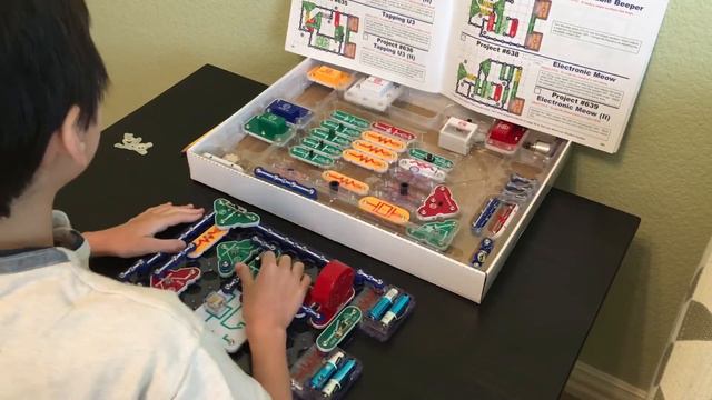 Snap Circuits SC-750 Extreme Project #633: Oscillator Alarm смотреть онлайн