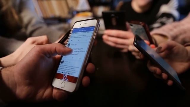 Компьютерный мир создан по аналогии с реальным. Тогда с какого скопирован наш мир? смотреть онлайн