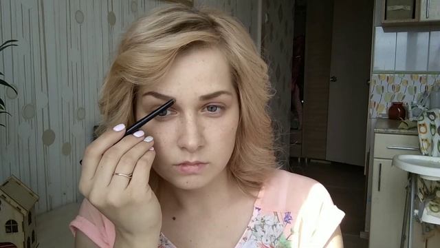 Сравнение: карандаш для бровей Avon и Faberlic смотреть онлайн