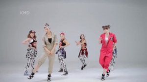 립서비스 (Lipservice) - 냠냠냠 (Yum Yum Yum) Mirrored Dance MV