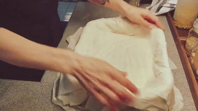 Лёгкий сырный пирог»Τυρόπιτα «(тирОпита)??