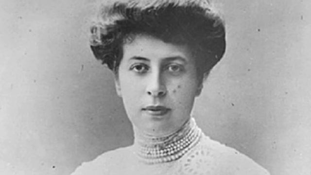 Экскурсия "Выходишь в вечность... на Арбат". Арбат Андрея Белого в прошлом и настоящем смотреть онлайн