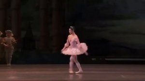 SLEEPING BEAUTY - Princess Aurora Act 1 Variation (Fumi Kaneko - Royal Ballet)