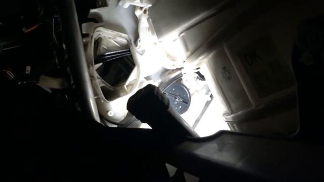 Toyota corolla некорректная работа отопителя. смотреть онлайн