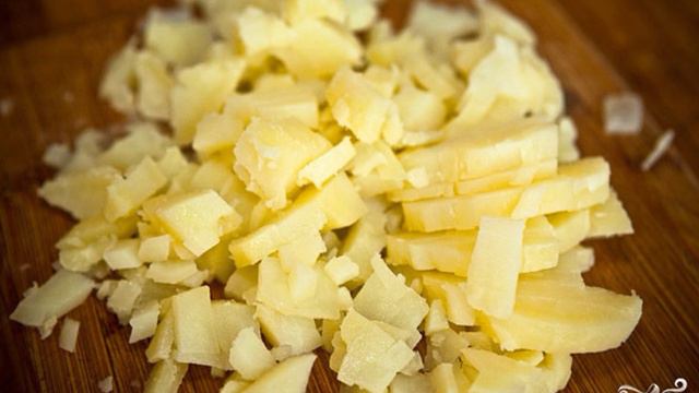Окрошка классическая с колбасой на воде