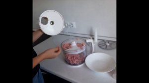 Готовим по-быстрому. Погружной блендер Redmond RHB-2974