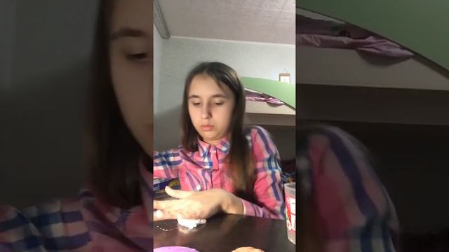 Делаю слайм из клея пва луч  тетрабората и воздушного пластилина!!!