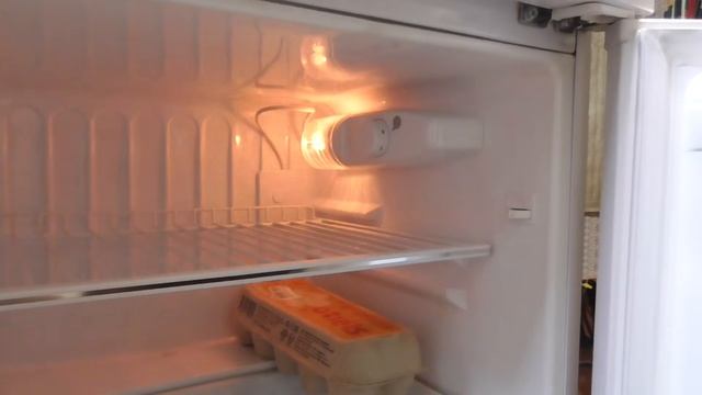 Запуск холодильника от инвертора 300 ватт! Возможно или нет? смотреть онлайн