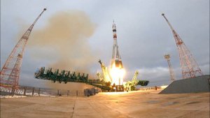 ЧТО СЛУЧИТСЯ С ВОДОЙ В ВАКУУМЕ ?